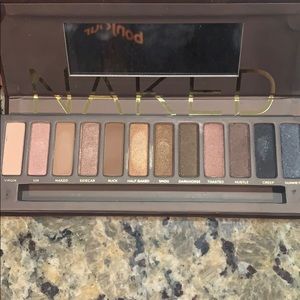 Naked palette